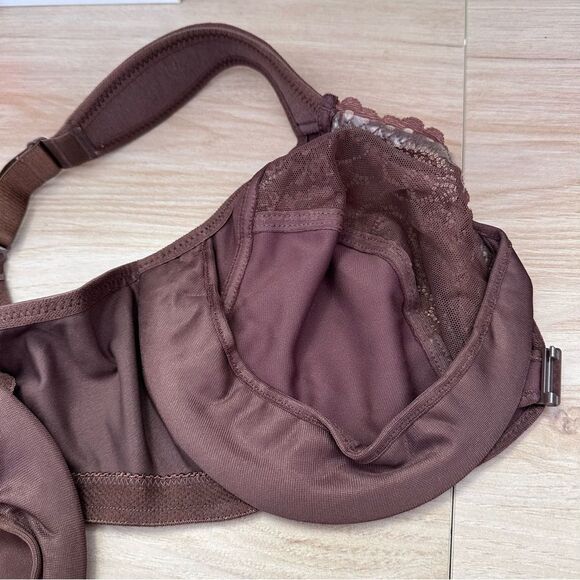 GLAMORISE Front-Closure WonderWire Bra - Picture 2 of 5